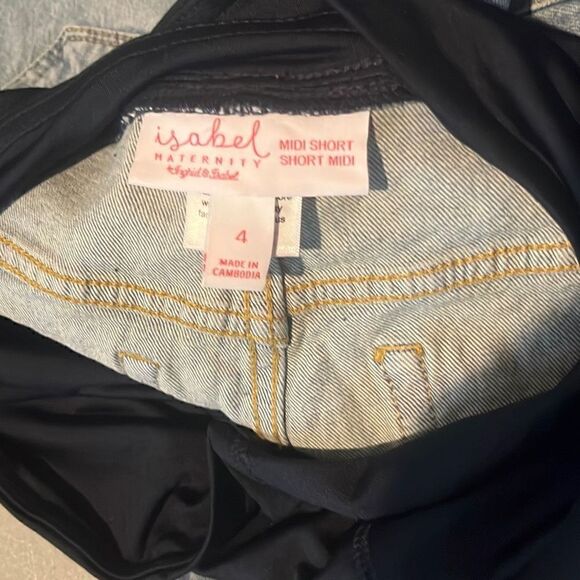 Isabel Maternity Over Belly MIDI Maternity Light Wash Jean Shorts Size 4 - Picture 3 of 3